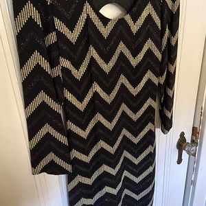 Black and gold metallic body-con dress